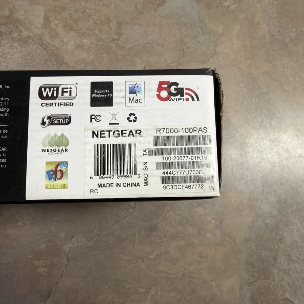 NETGEAR Nighthawk AC1900 R7000 Dual-Band WiFi Router 1900Mbps 4-Port - Picture 3 of 8